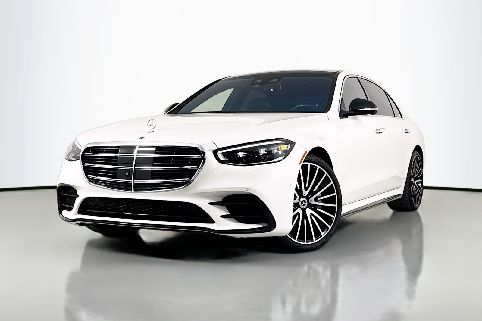 2022 Mercedes-Benz S-Class Base's photo