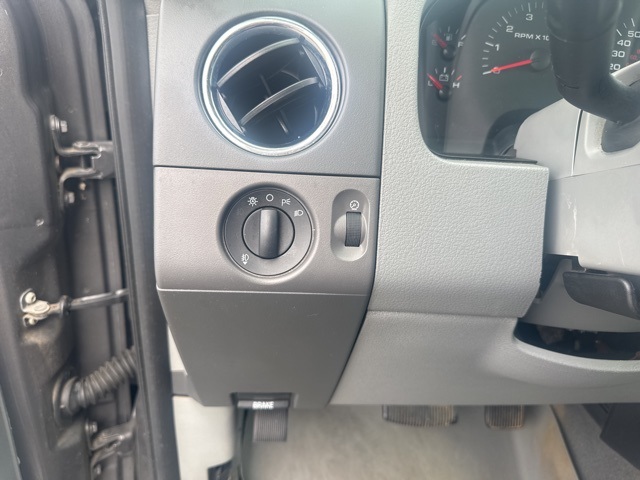 2006 Ford F-150 photo 10