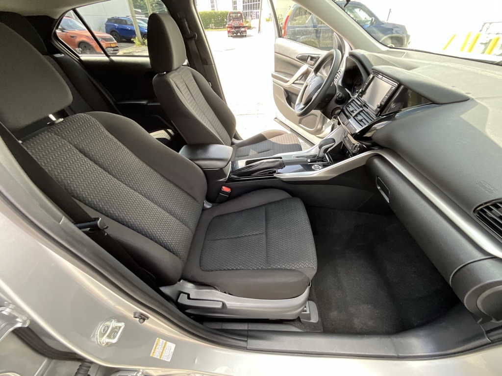 2023 Mitsubishi Eclipse Cross ES photo 30