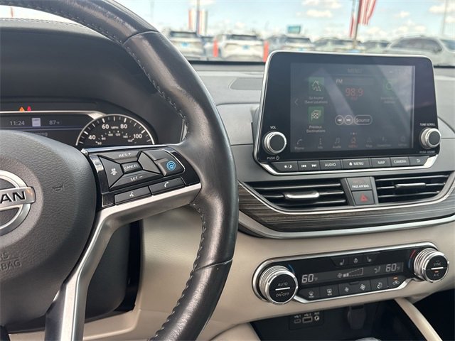 2022 Nissan Altima 2.5 SL photo 3