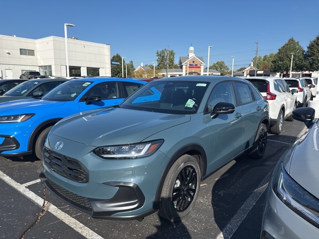 2026 Honda HR-V Sport photo 2