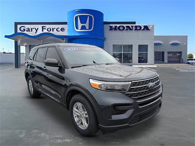 2023 Ford Explorer XLT's photo