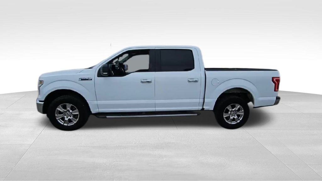 2016 Ford F-150 XLT photo 3