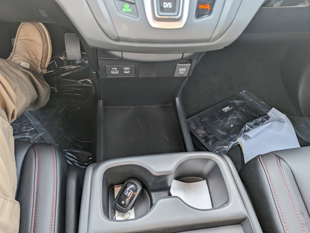 2026 Honda Odyssey photo 16