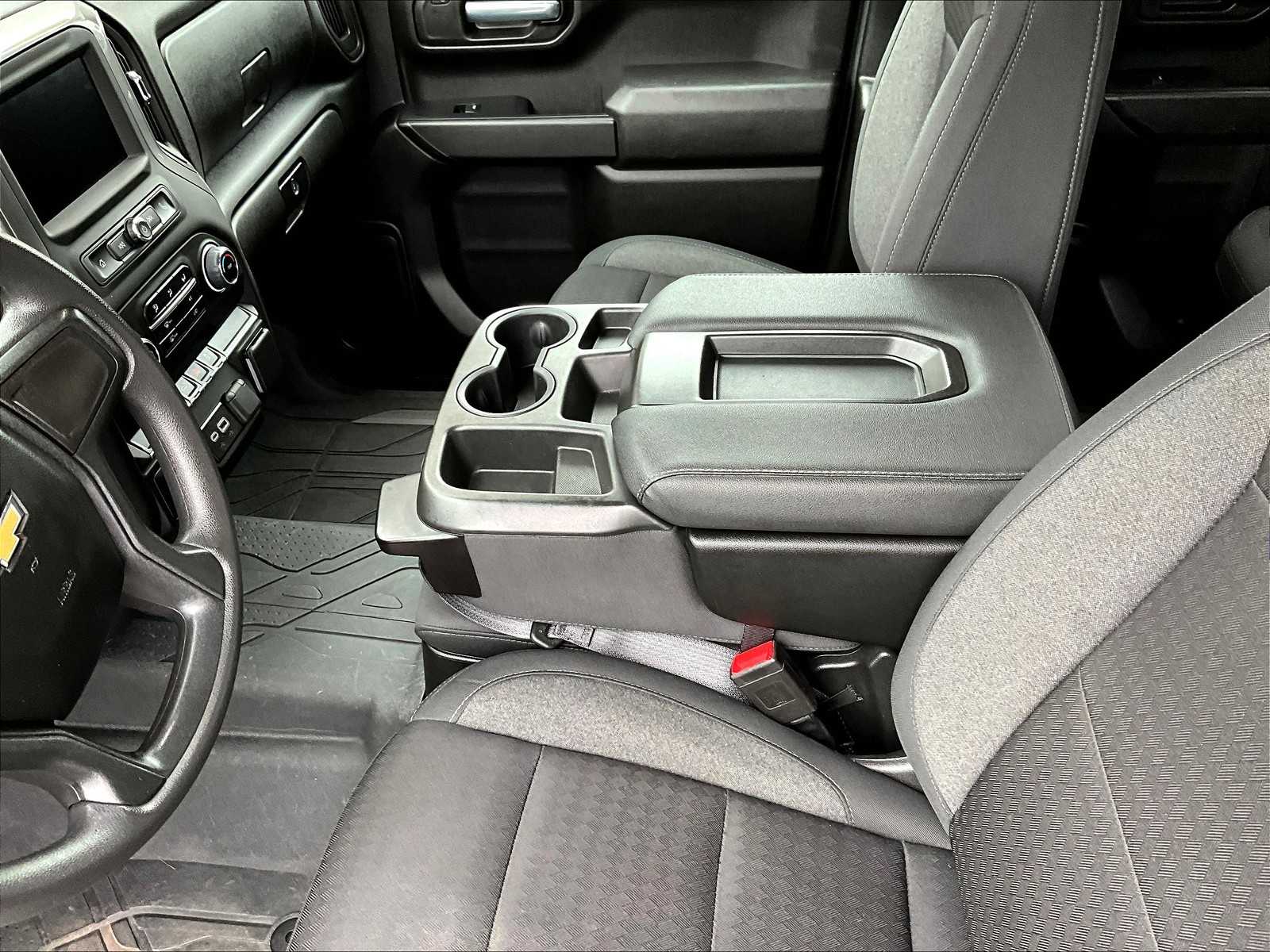 2024 Chevrolet Silverado 1500 Custom photo 20