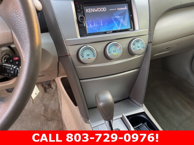 2007 Toyota Camry LE photo 22