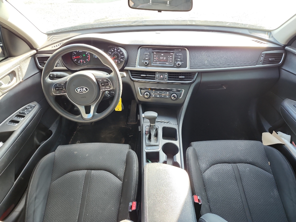 2017 Kia Optima LX photo 12