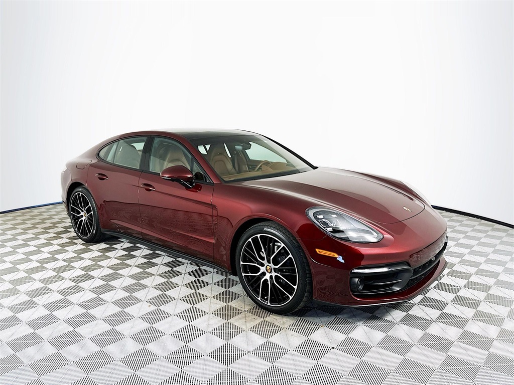 2023 Porsche Panamera Platinum Edition