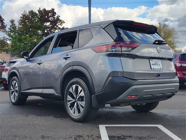 2023 Nissan Rogue SV photo 4