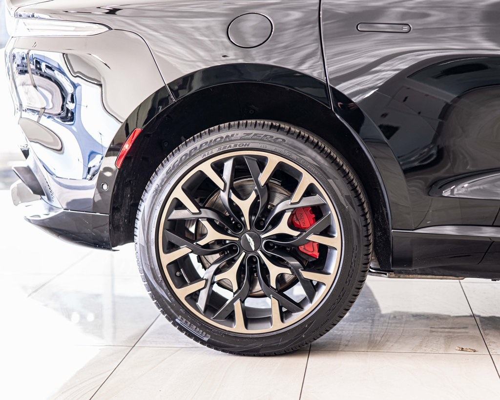 2022 ASTON MARTIN DBX - Image 11