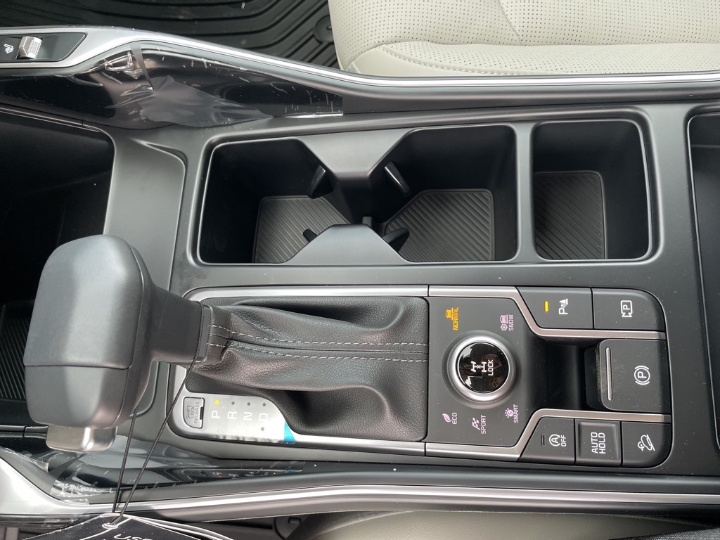 2025 Kia Sorento S photo 26