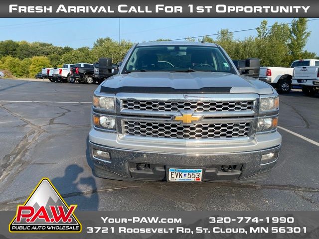 2014 Chevrolet Silverado 1500 LT photo 2