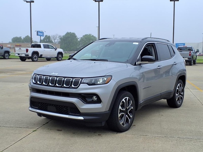 2022 Jeep Compass Limited photo 2