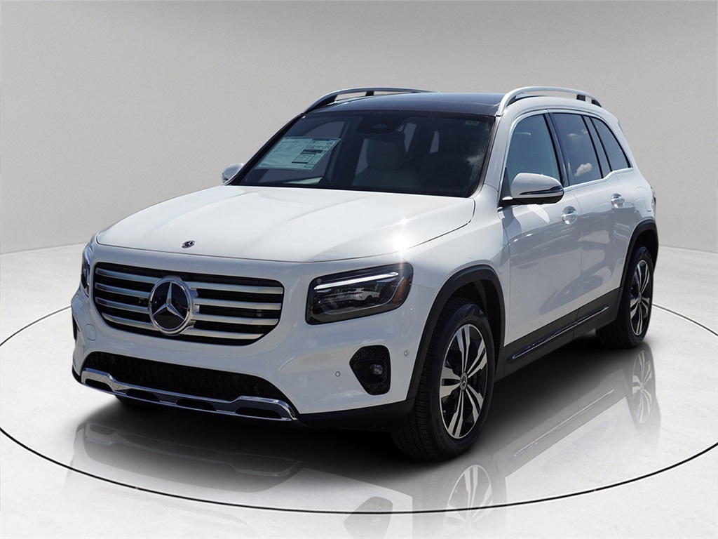 2026 Mercedes Benz GLB 250 photo 3