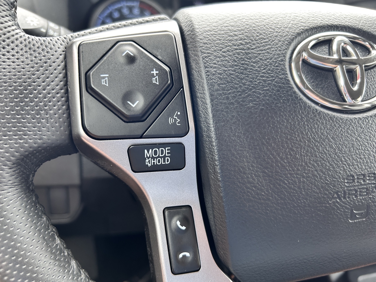 2023 Toyota Tacoma SR5 photo 27