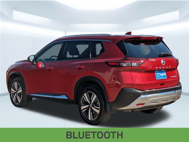 2021 Nissan Rogue Platinum photo 2