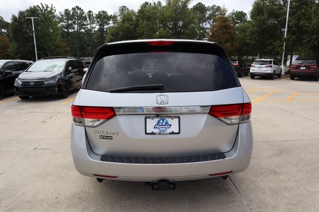 2014 Honda Odyssey LX photo 4