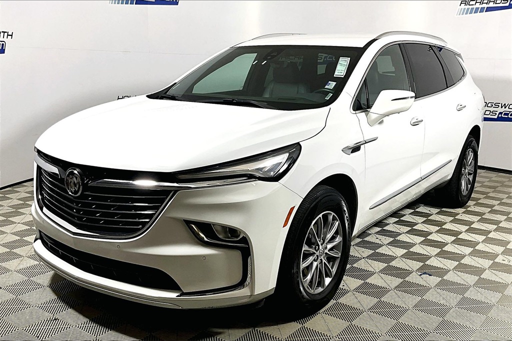 2024 Buick Enclave Premium's photo