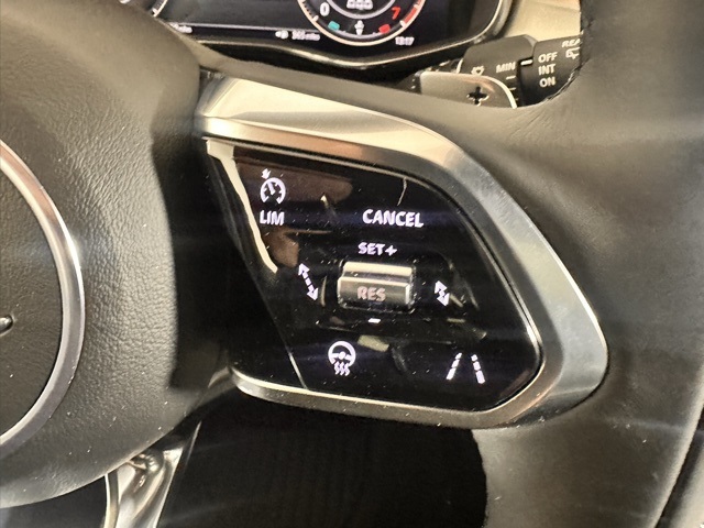 2026 Jaguar F-PACE P250 R-Dynamic S photo 30