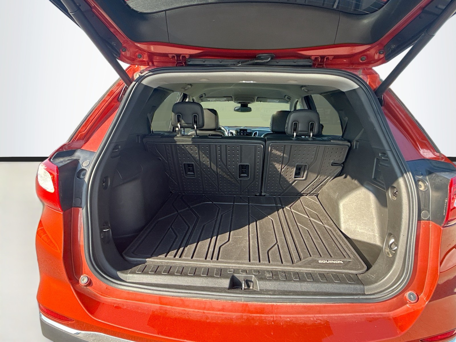 2020 Chevrolet Equinox Premier photo 24