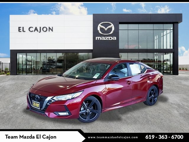 2022 Nissan Sentra SR's photo