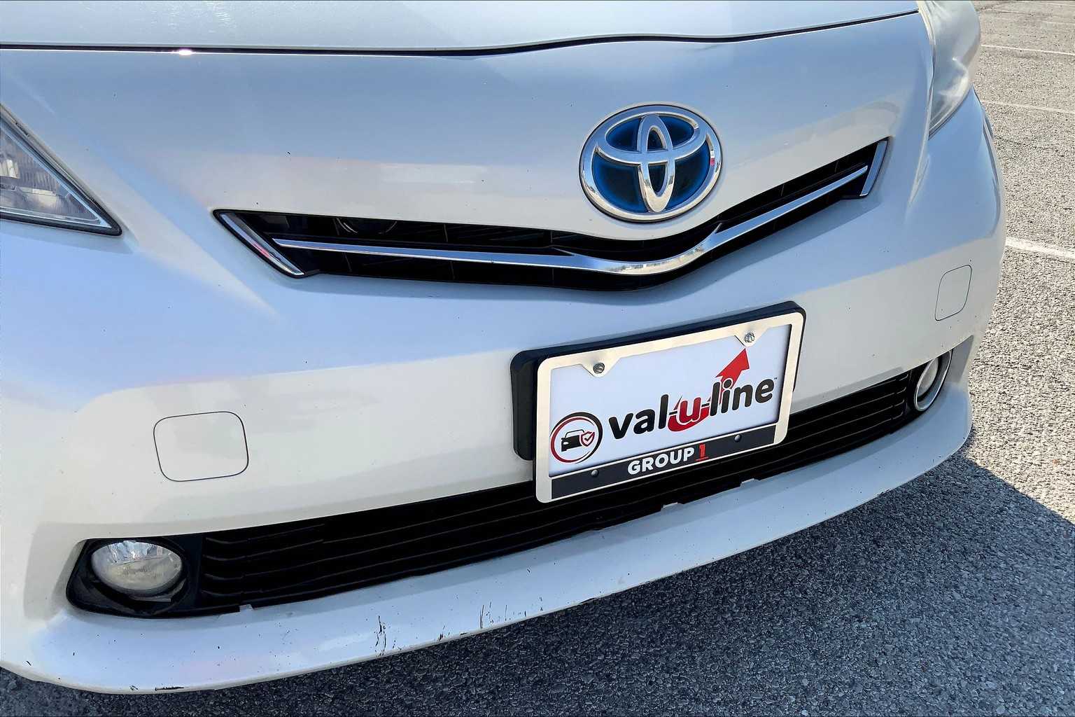 2012 Toyota Prius V Five photo 27