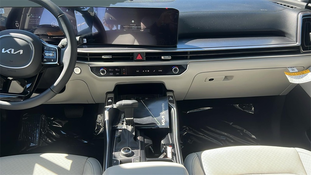 2025 Kia Sorento EX photo 14