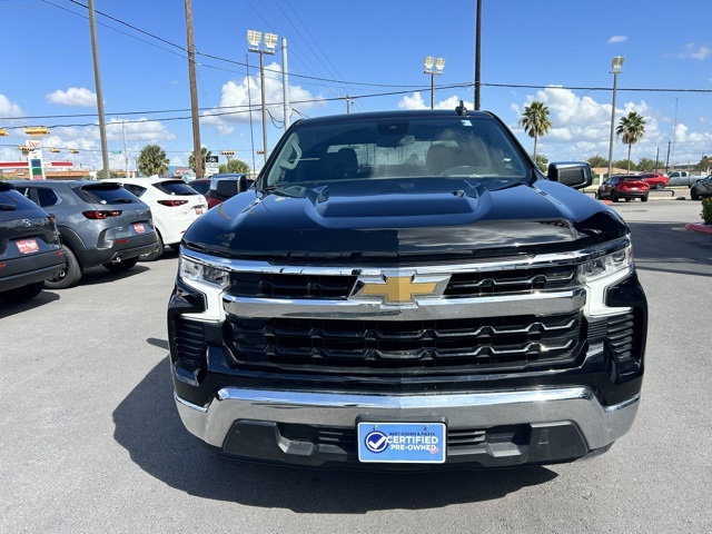 2023 Chevrolet Silverado 1500 LT photo 2