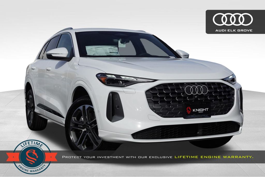 2025 Audi New Q5 Premium's photo