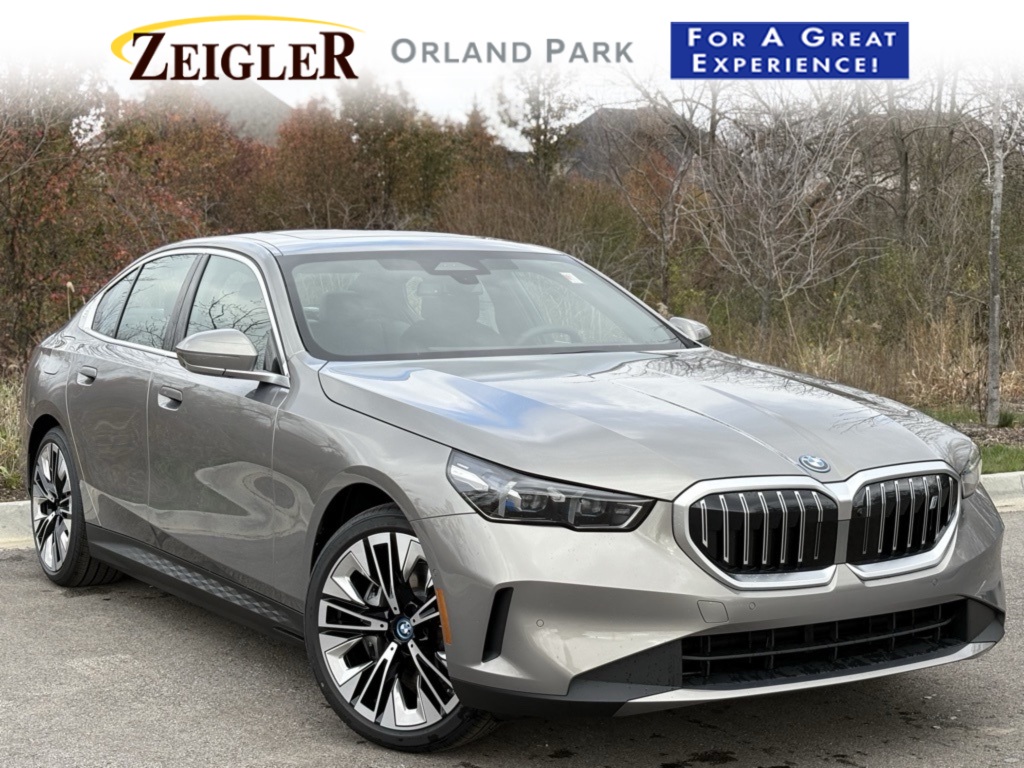 Pre-Owned 2025 BMW i5 xDrive40 Sedan in Orland Park #BF5298