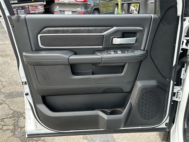 2024 Ram 2500 Big Horn photo 23