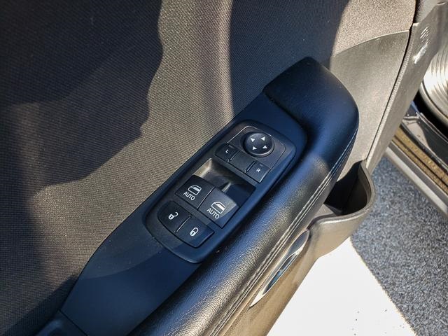 2023 Dodge Challenger SXT photo 10