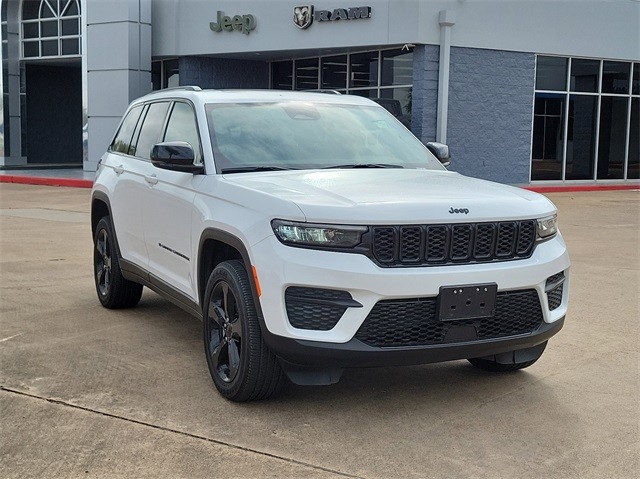 2023 Jeep Grand Cherokee Altitude
