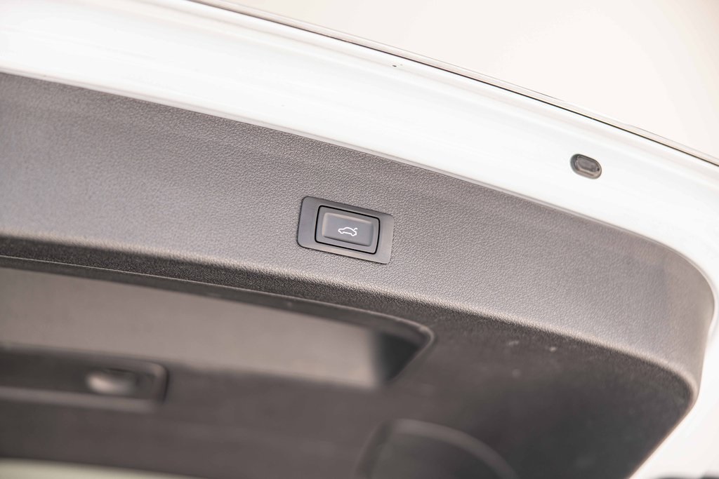 2017 AUDI Q5 - Image 18