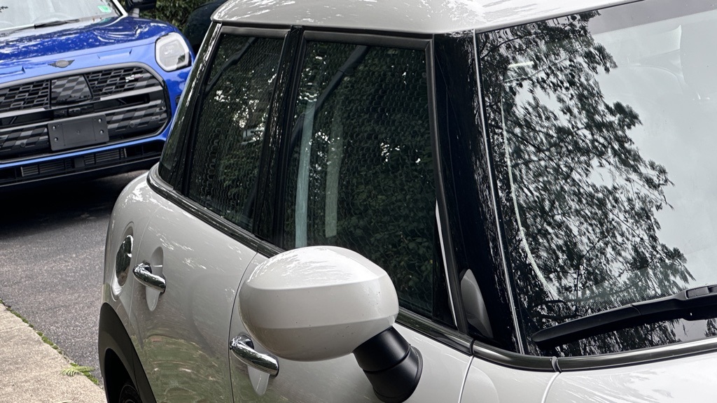 2024 Mini Cooper Hardtop S photo 3