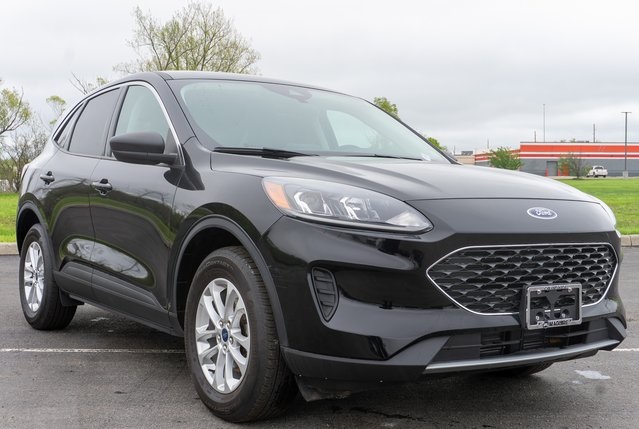 2022 Ford Escape SE photo 4