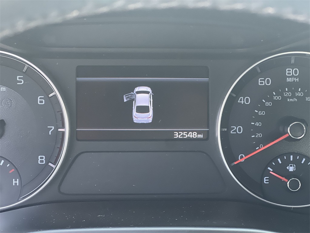 2023 Kia Forte GT-Line photo 10