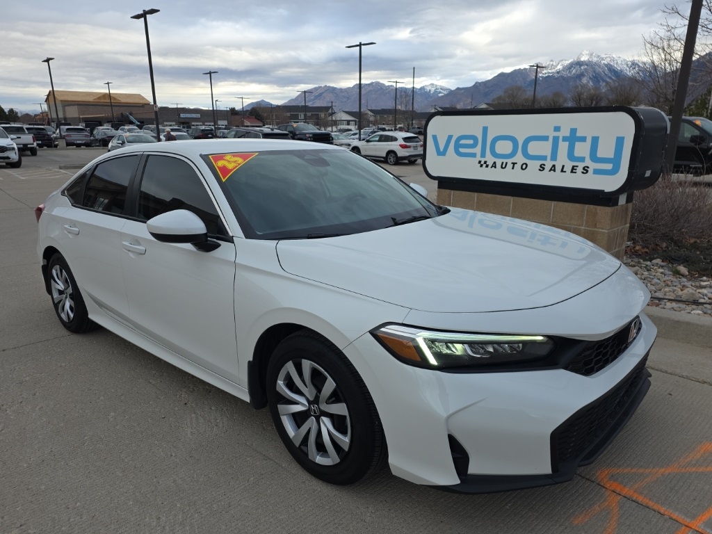 2025 Honda Civic LX's photo