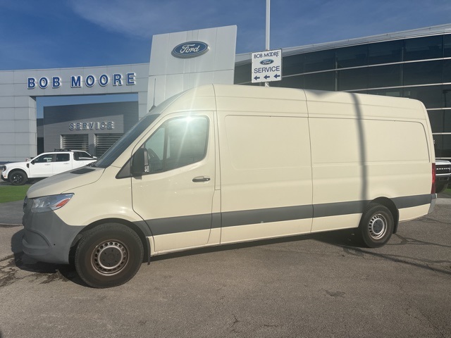 2021 Mercedes-Benz Sprinter Cargo Van Base's photo