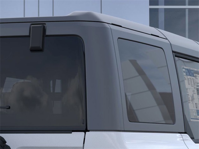 2025 Ford Bronco Outer Banks photo 25