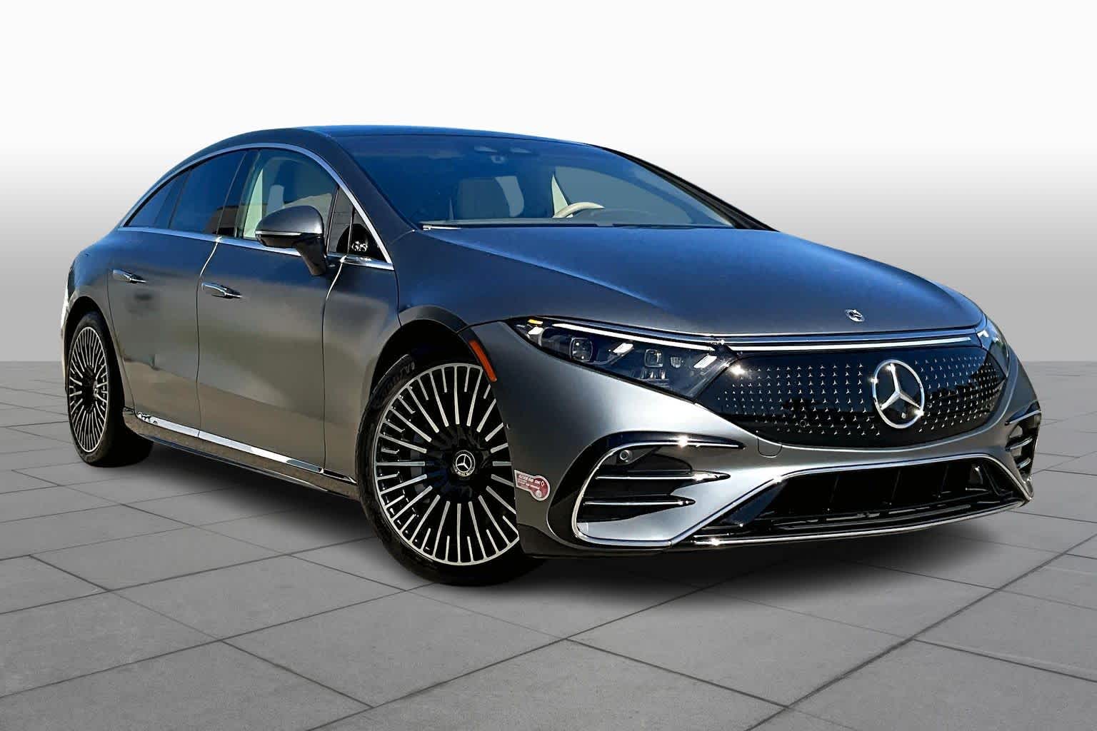 2022 Mercedes Benz EQS Sedan 580 4MATIC photo 2