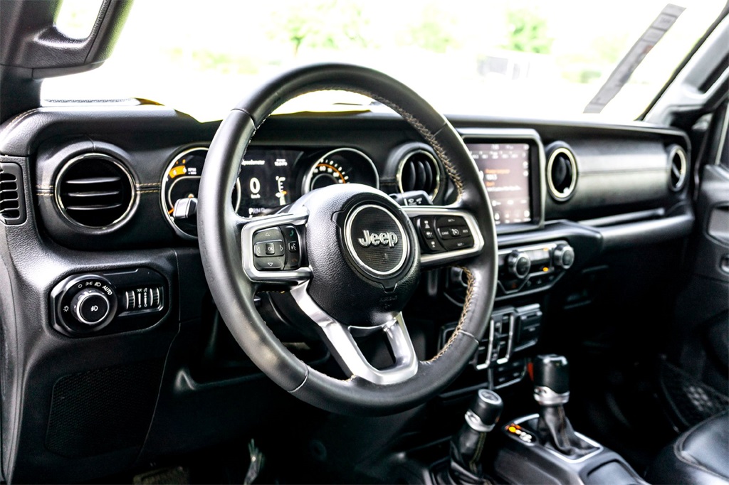 2021 Jeep Wrangler Unlimited Sahara High Altitude photo 13