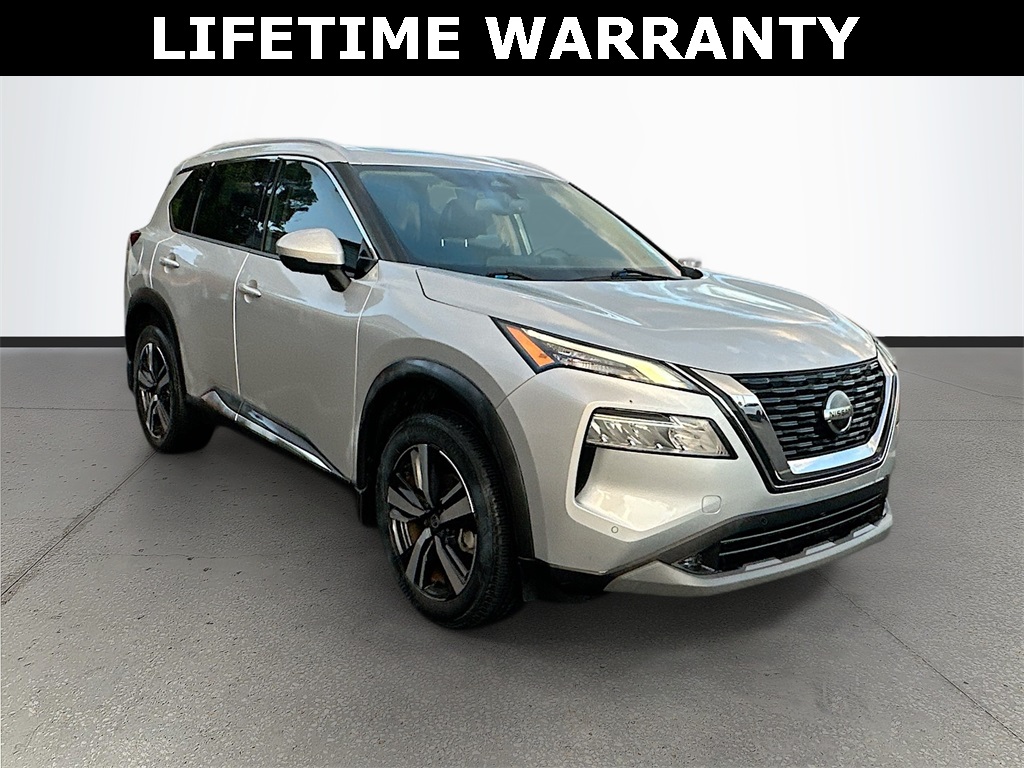 2021 Nissan Rogue SL's photo