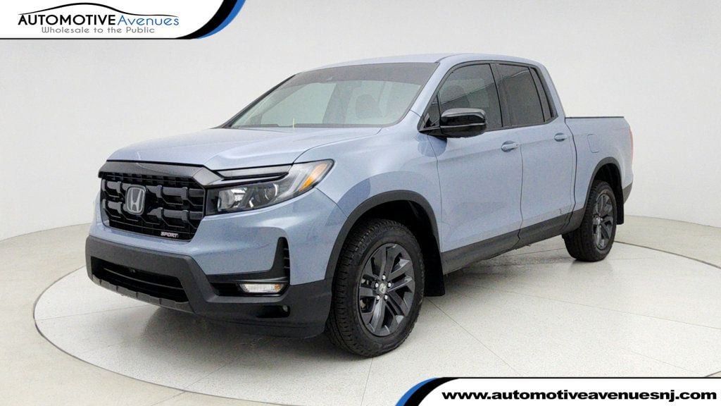 2025 Honda Ridgeline Sport's photo