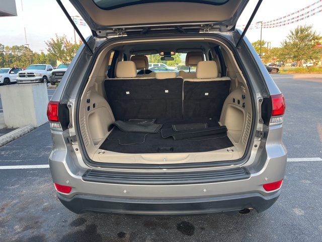 2021 Jeep Grand Cherokee Laredo E photo 31
