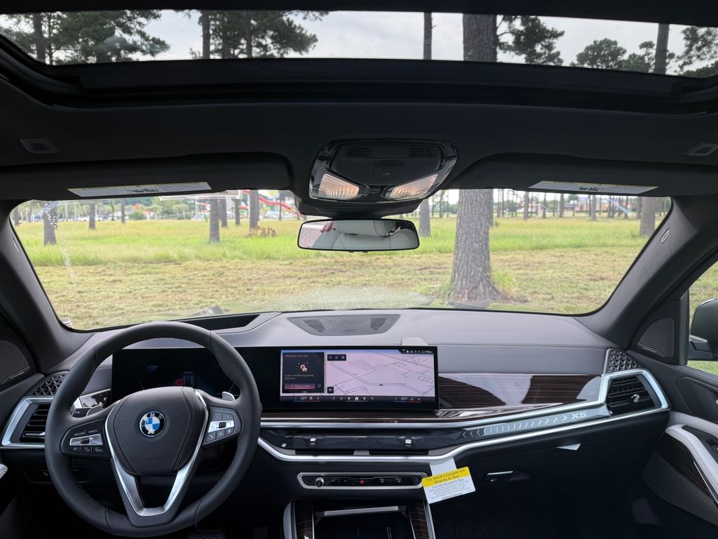 2026 Bmw X5 xDrive50e photo 3