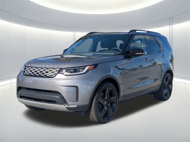 2025 Land Rover Discovery S photo 2