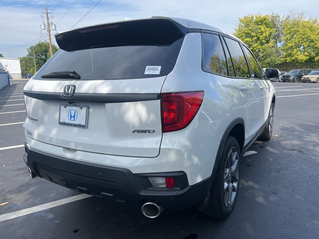 2023 Honda Passport EX-L photo 5