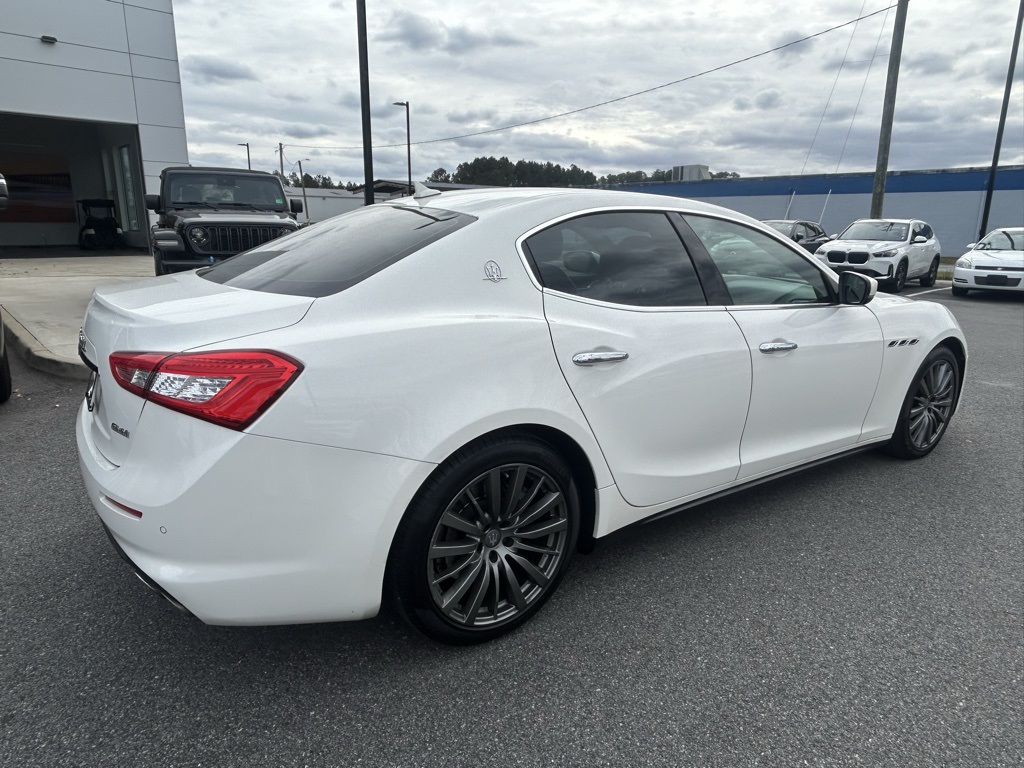 2018 Maserati Ghibli S Q4 photo 3