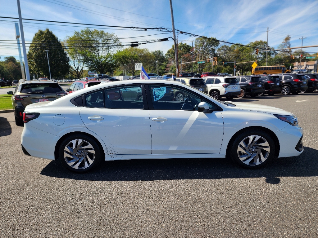 2025 Subaru Legacy Limited photo 18